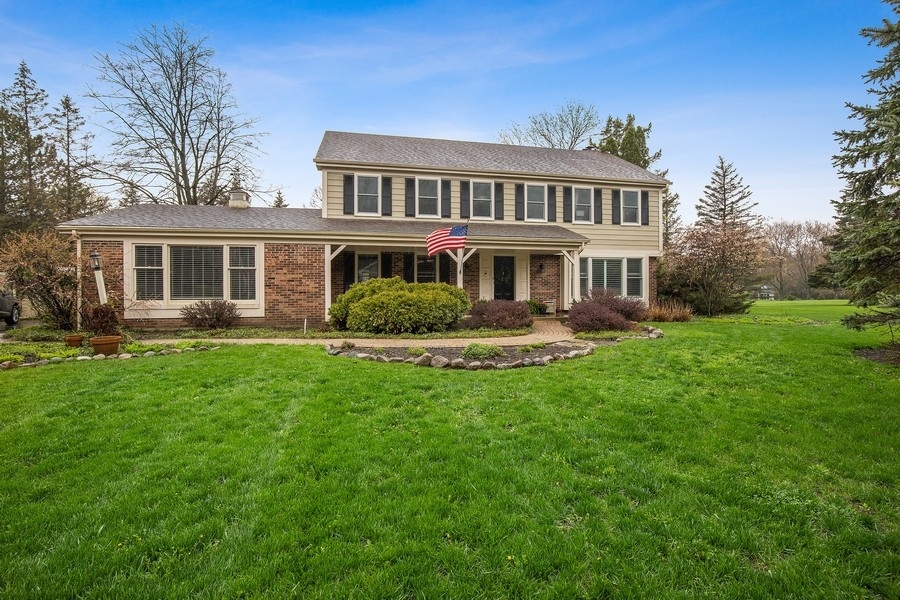 1680 South Ridge Road Lake Forest, IL 60045 - Photo 1 of 25 Gallery Image 1