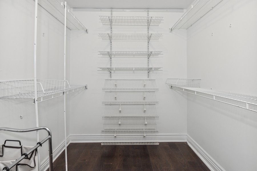 1680 South Ridge Road Lake Forest, IL 60045 - Photo 14 of 25 Gallery Image 14
