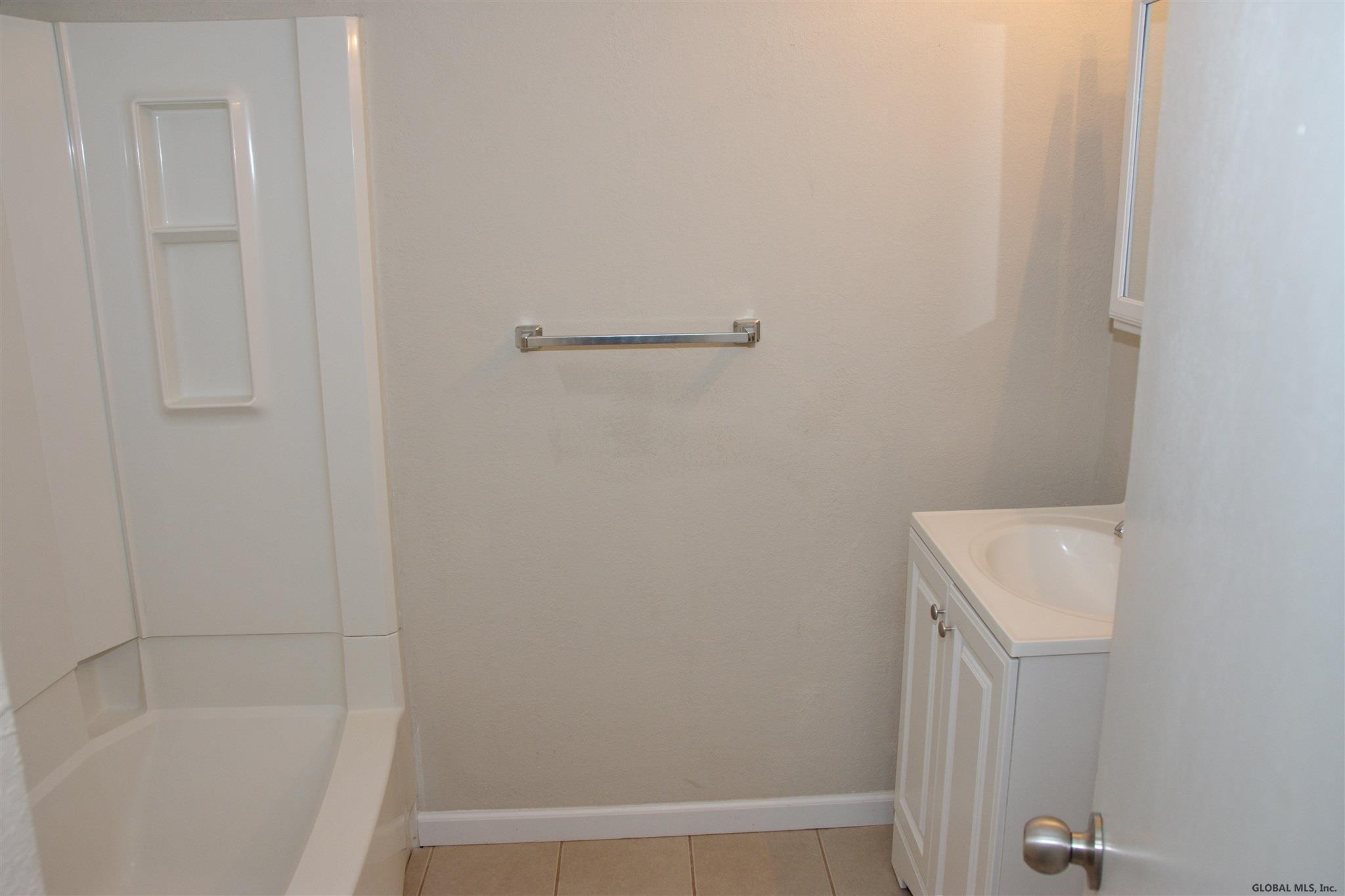 232 Redmond Road Moreau, NY 12831 - Photo 8 of 14 Photo 8