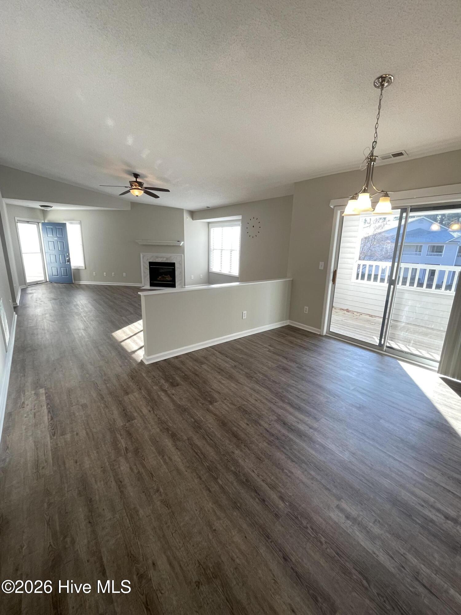 2597 Thackery Road, Unit E Greenville, NC 27858 - Photo 7 of 25 IMG_6698