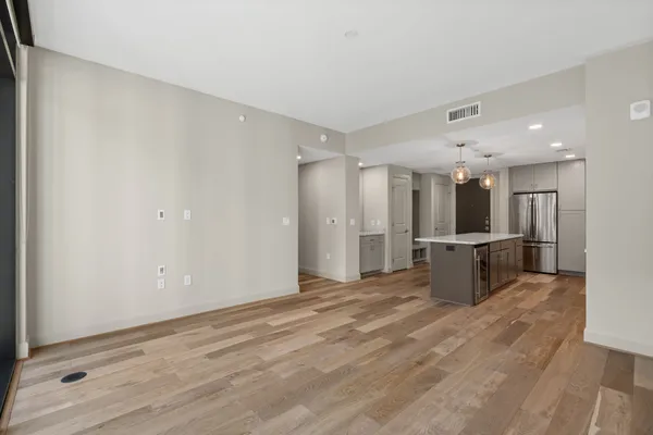 $2,724 | 2511 Willowick Road, Unit 651, Houston, TX 77027