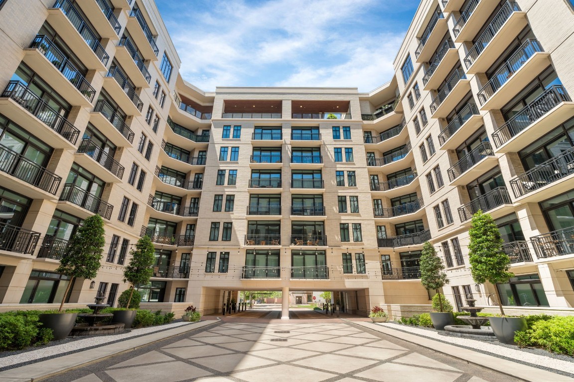 2511 Willowick Road, Unit 451 Houston, TX 77027 - Photo 44 of 45