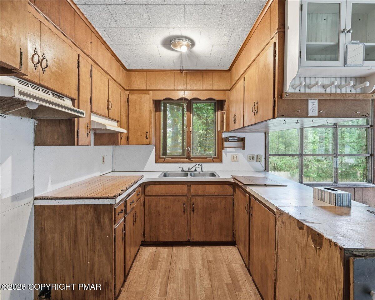 112 Purdytown Road Lakeville, PA 18438 - Photo 8 of 28 Kitchen