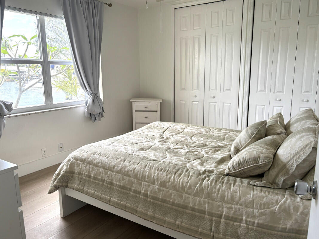 615 South Riverside Drive, Unit 5 Pompano Beach, FL 33062 - Photo 11 of 13 10