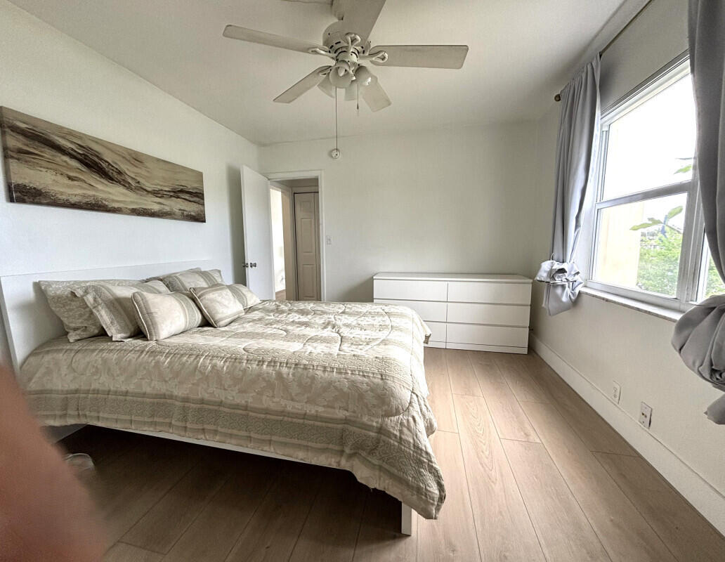 615 South Riverside Drive, Unit 5 Pompano Beach, FL 33062 - Photo 12 of 13 11