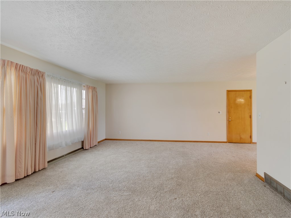 2899 Shellhart Road Barberton, OH 44203 - Photo 7 of 35 Gallery Image 7