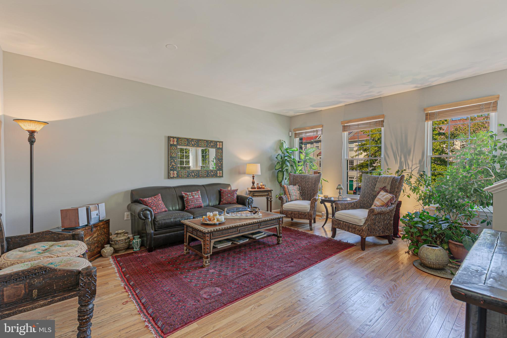 14813 Edman Road Centreville, VA 20121 - Photo 18 of 32 Bright and Open Living and Dining Room