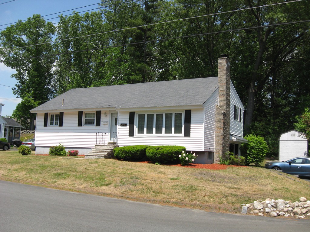 53 Windward Road Lowell, MA 01852 - Photo 2 of 19 Gallery Image 2