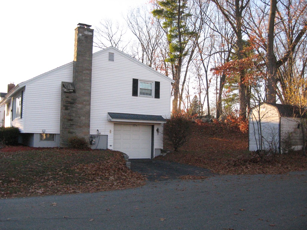 53 Windward Road Lowell, MA 01852 - Photo 5 of 19 Gallery Image 5
