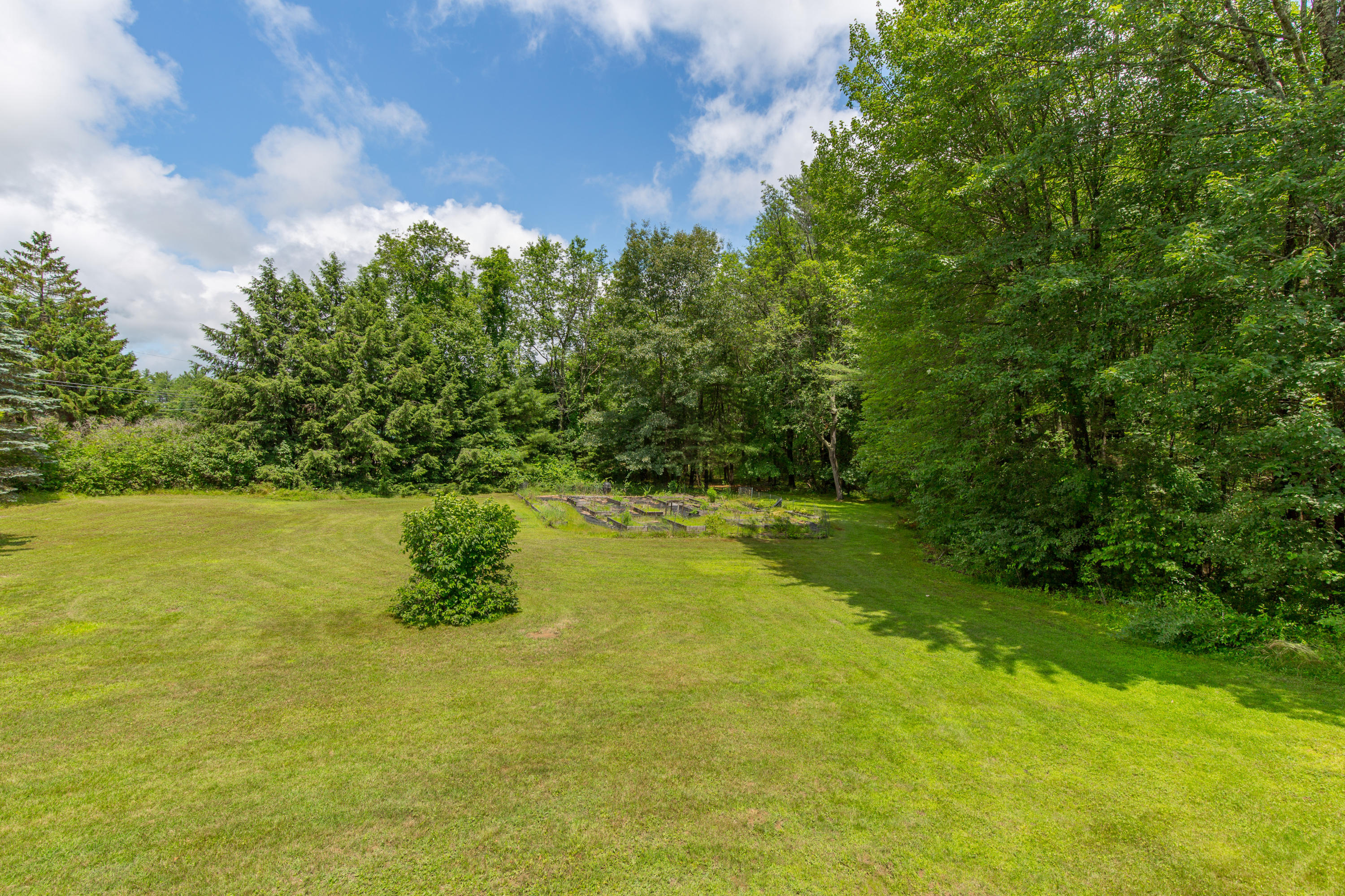 324 Sam Allen Road Sanford, ME 04073 - Photo 45 of 57 324 Sam Allen Road Sanford-12