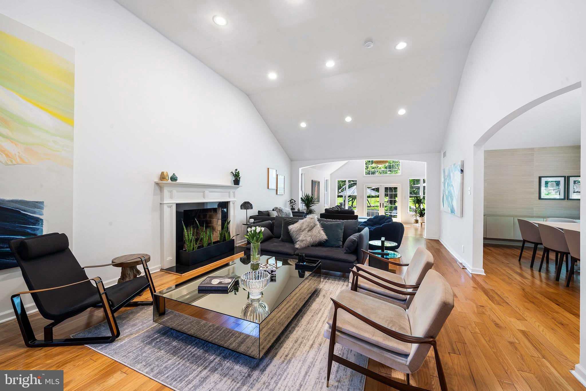 443 Clairemont Road Villanova, PA 19085 - Photo 4 of 64