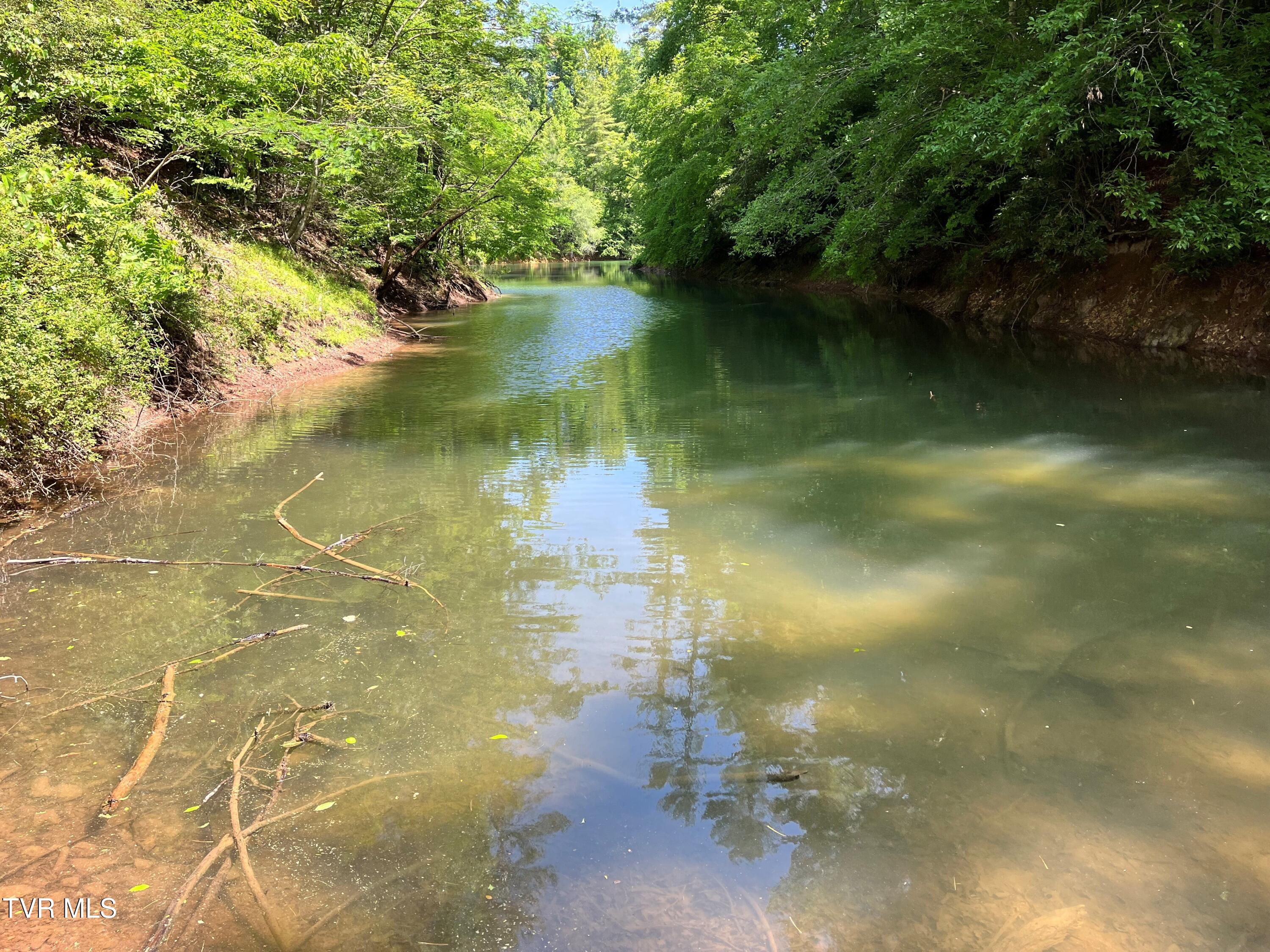 Tr1 Smith Hollow Road, Unit 1 3 3A 4 Butler, TN 37640 - Photo 8 of 37 jh6