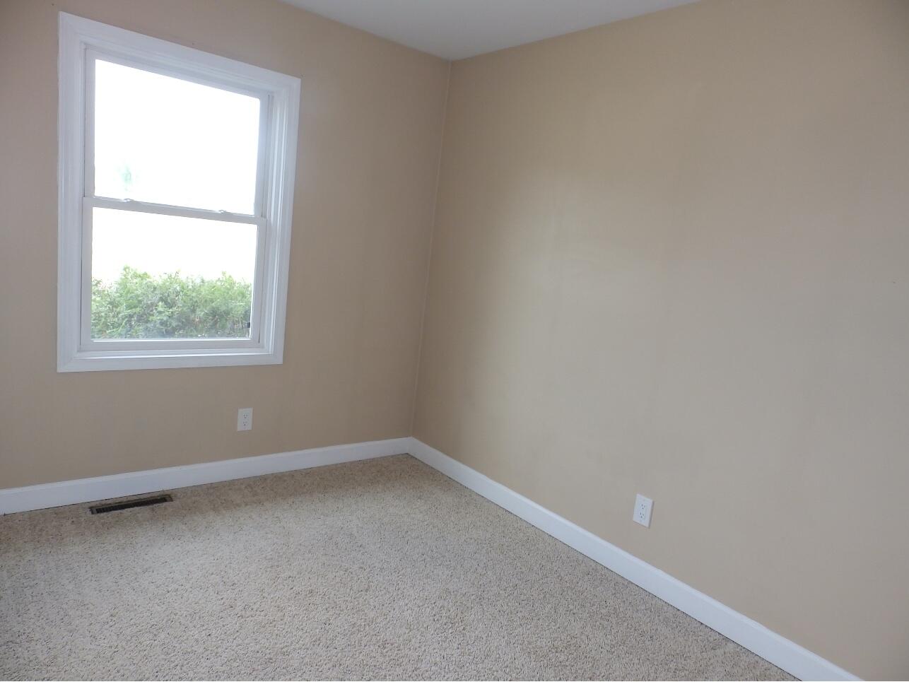 1269 North Mapleleaf Gaylord, MI 49735 - Photo 10 of 27 Gallery Image 10
