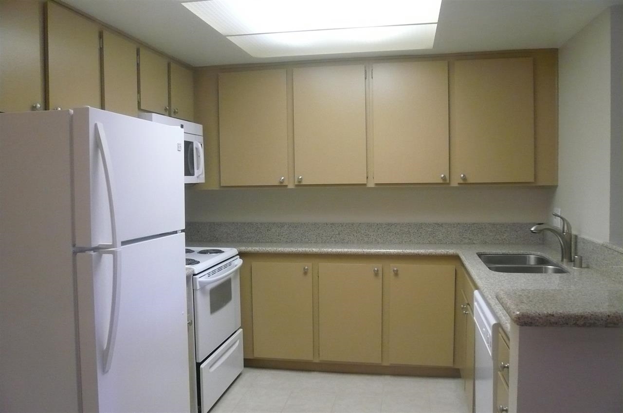 5922 Rancho Mission Road, Unit 64 San Diego, CA 92108 - Photo 19 of 24 Gallery Image 19