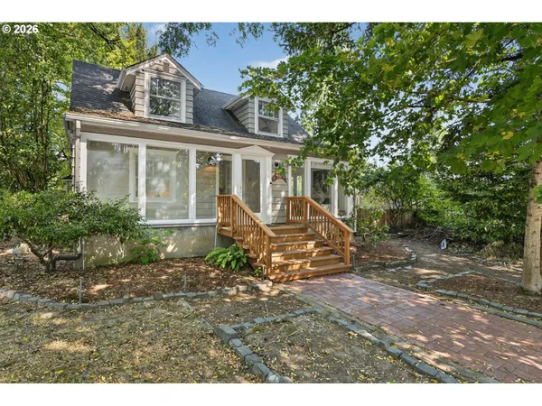 $799,900 | 7385 Southwest Alden Street, Portland, OR 97223