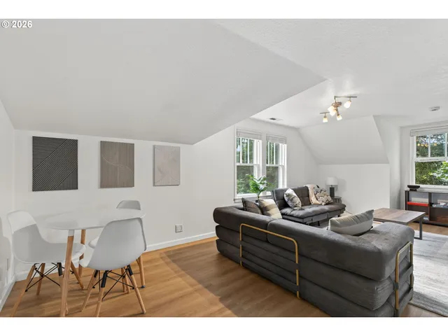 $799,900 | 7385 Southwest Alden Street, Portland, OR 97223