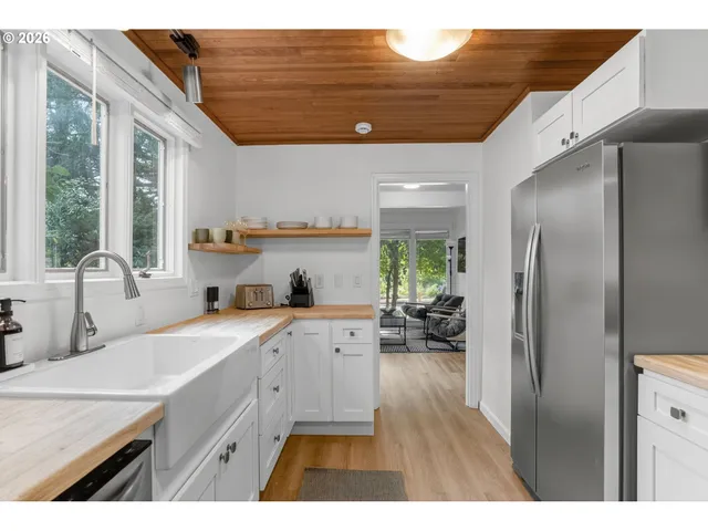 $799,900 | 7385 Southwest Alden Street, Portland, OR 97223