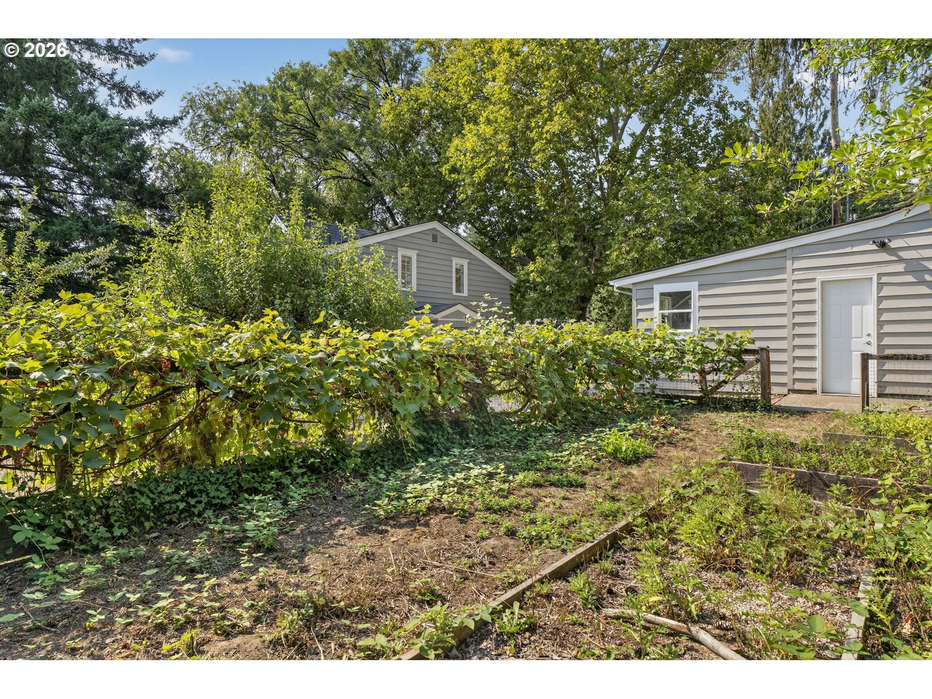 7385 Southwest Alden Street Portland, OR 97223 - Photo 45 of 48