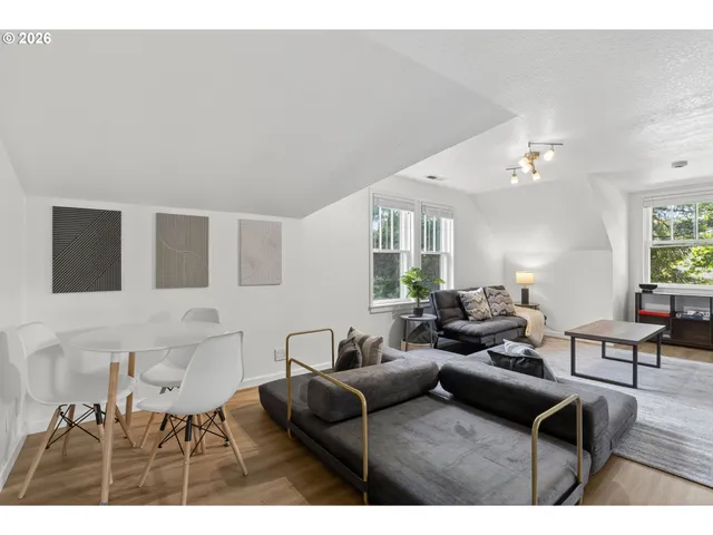 $799,900 | 7385 Southwest Alden Street, Portland, OR 97223