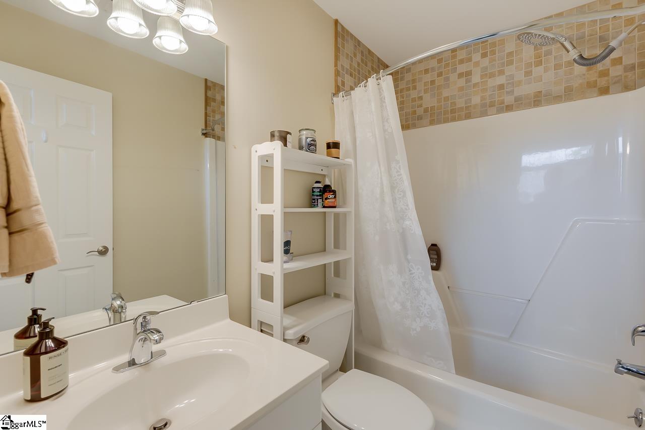 301 Sammons Road Taylors, SC 29687 - Photo 32 of 36 Gallery Image 32