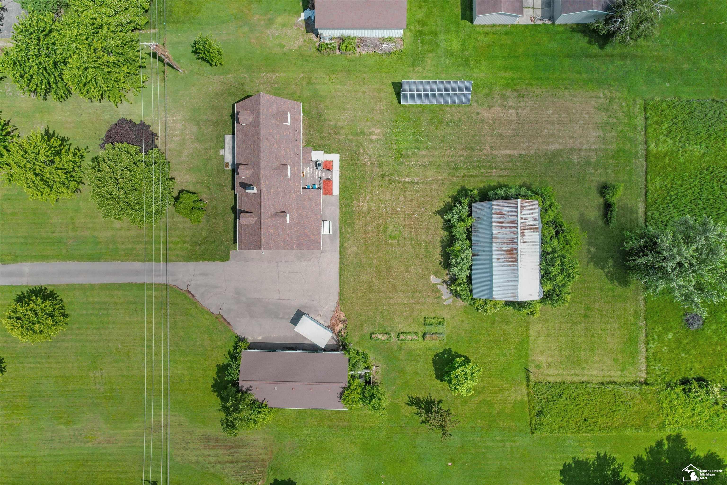 24677 Waltz Road New Boston, MI 48164 - Photo 11 of 66