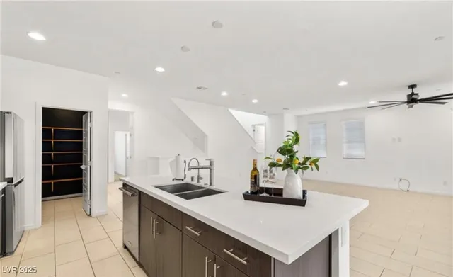 $3,000 | 11278 Kraft Mountain Avenue, Unit 101, Las Vegas, NV 89135