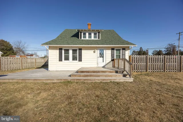 $310,000 | 10954 East 4th Street, Laurel, DE 19956