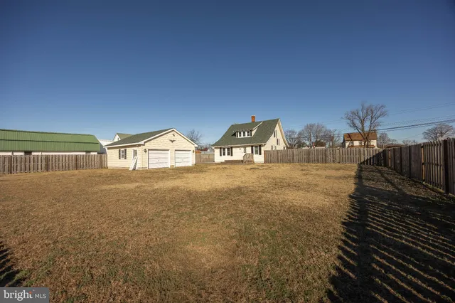 $310,000 | 10954 East 4th Street, Laurel, DE 19956