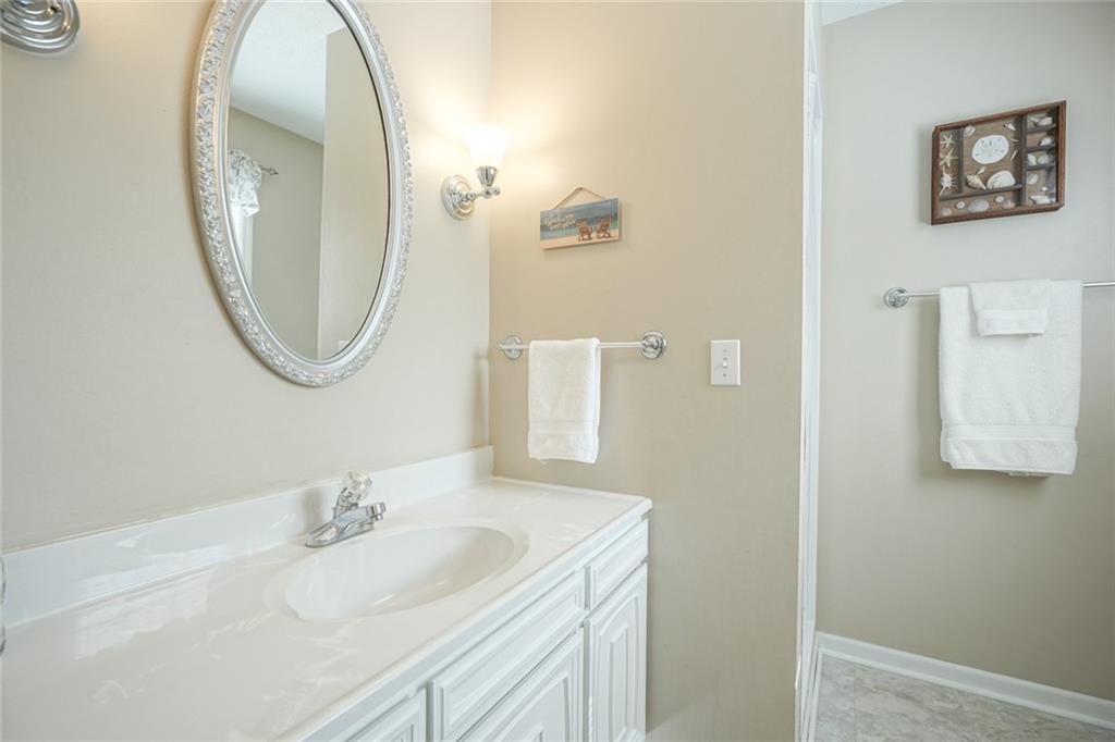 6310 Cromwell Road Indianapolis, IN 46250 - Photo 15 of 18 Gallery Image 15