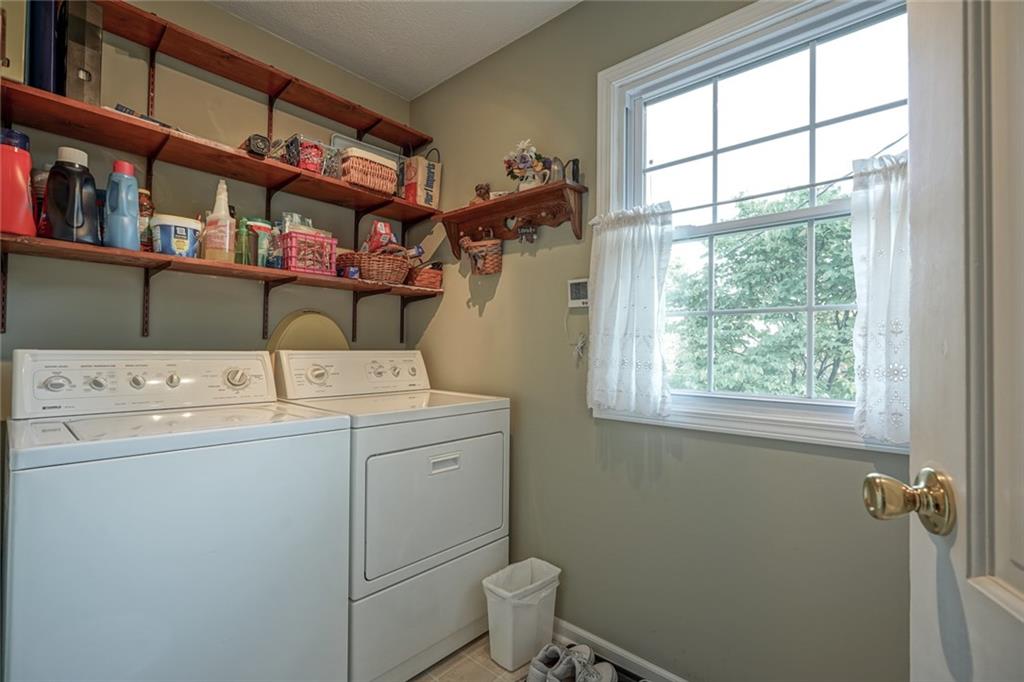 6310 Cromwell Road Indianapolis, IN 46250 - Photo 4 of 18 Gallery Image 4