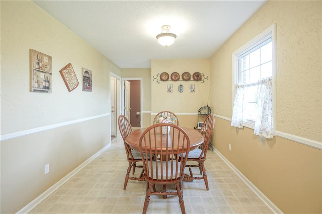 6310 Cromwell Road Indianapolis, IN 46250 - Photo 5 of 18 Gallery Image 5