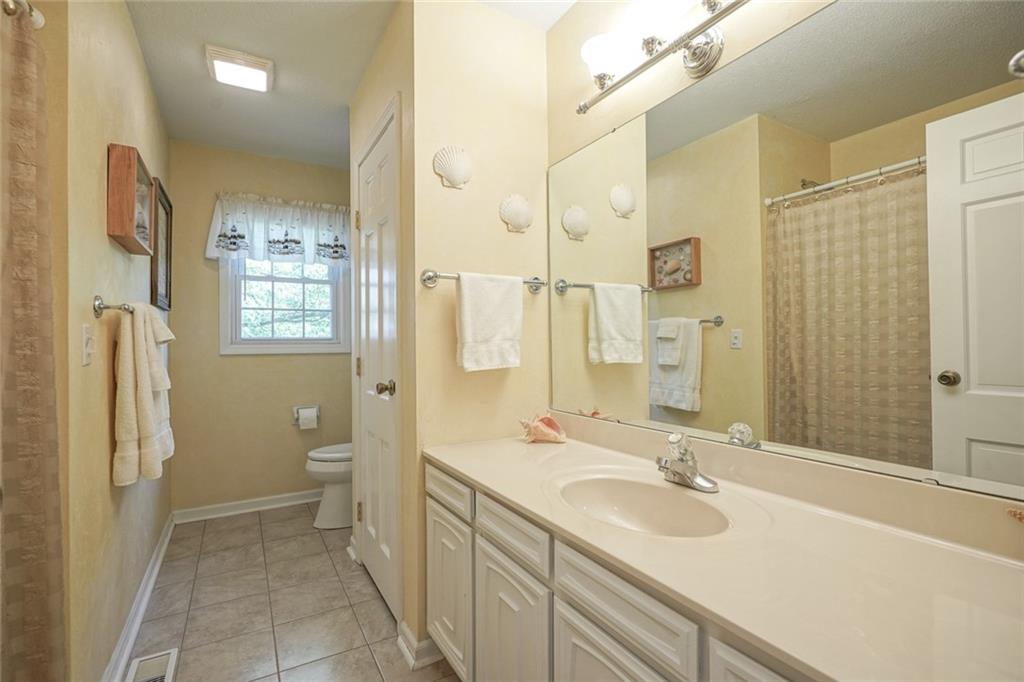 6310 Cromwell Road Indianapolis, IN 46250 - Photo 10 of 18 Gallery Image 10