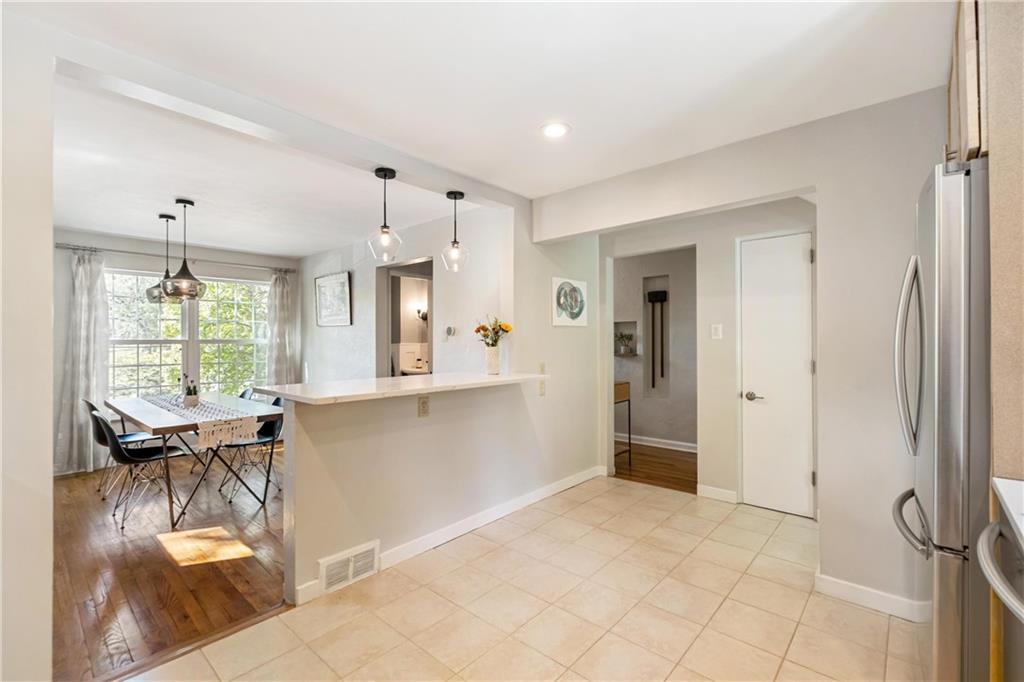 419 Salem Drive Pittsburgh, PA 15243 - Photo 18 of 43