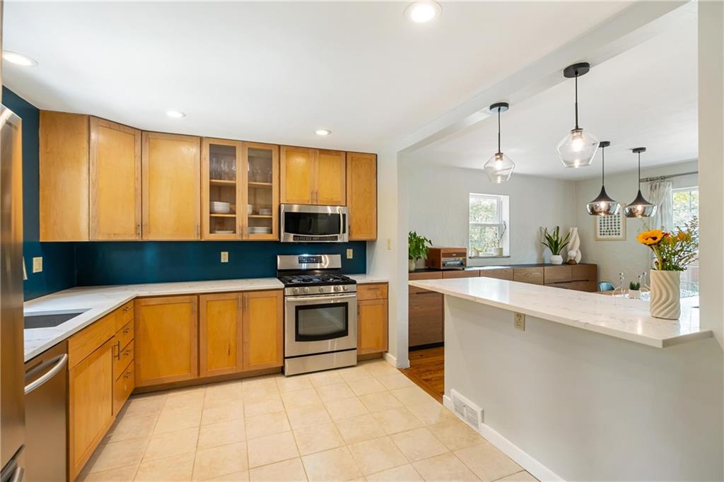 419 Salem Drive Pittsburgh, PA 15243 - Photo 19 of 43