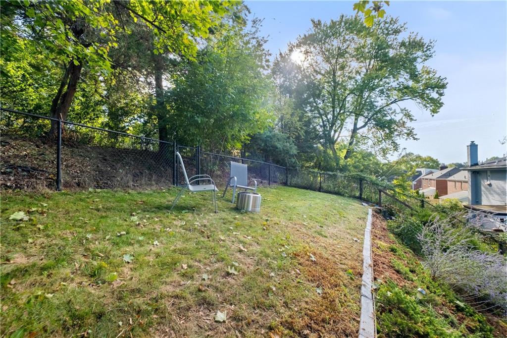 419 Salem Drive Pittsburgh, PA 15243 - Photo 39 of 43