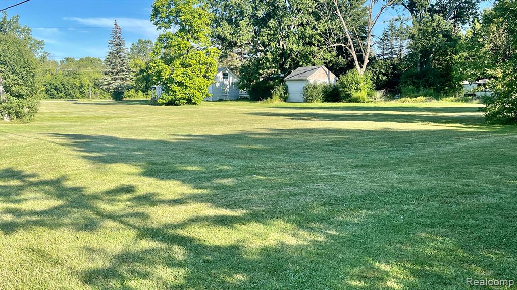 3033 West Stanley Road Mount Morris, MI 48458 - Photo 29 of 36