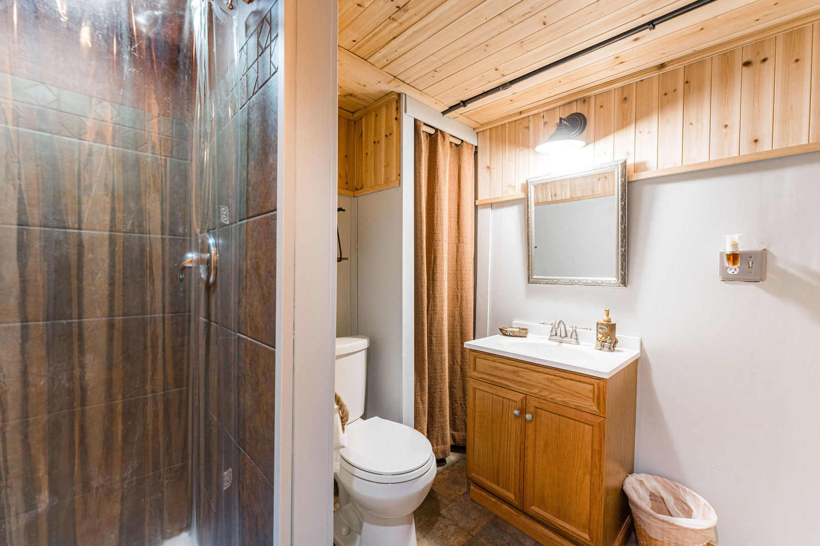 533 Bethany Road Sycamore, IL 60178 - Photo 28 of 38 a bathroom with a sink toilet and shower