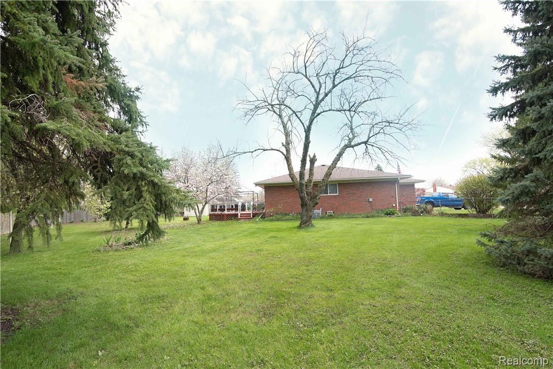 11532 Ran Street Taylor, MI 48180 - Photo 23 of 23 Backyard