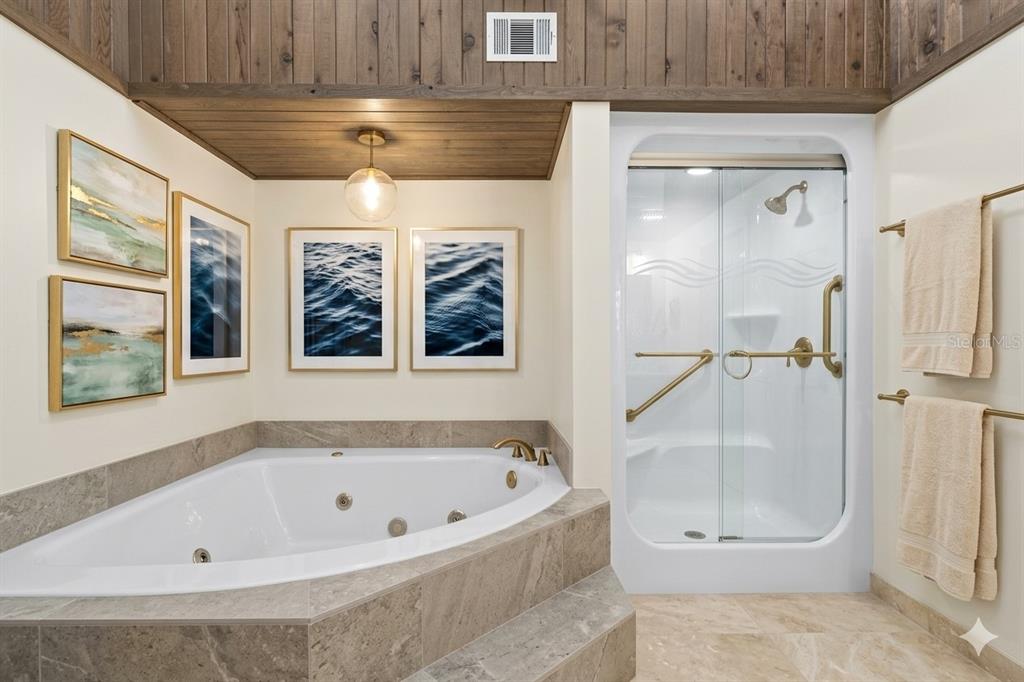 406 Sandy Hook Road Treasure Island, FL 33706 - Photo 15 of 45 Gallery Image 15