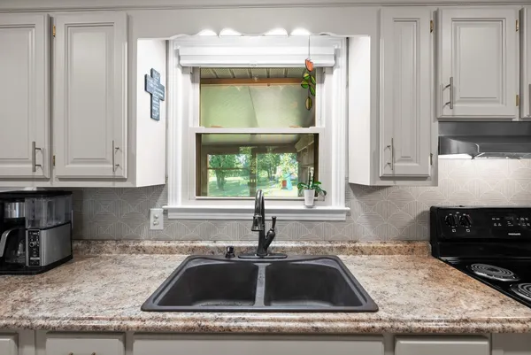 $400,000 | 3680 Zentmyer Road, Crofton, KY 42217