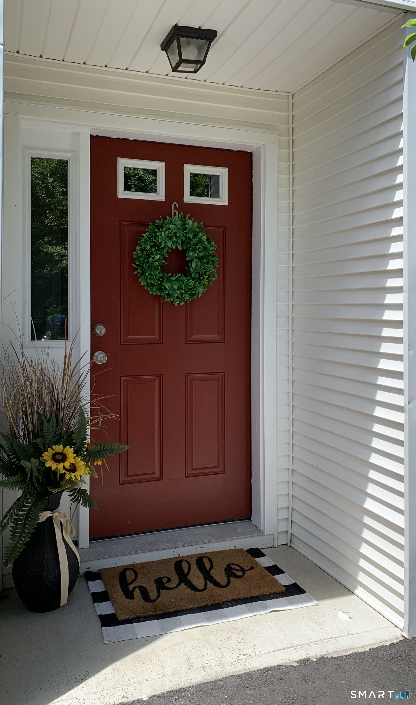 380 Hitchcock Road, Unit 6 Waterbury, CT 06705 - Photo 2 of 32