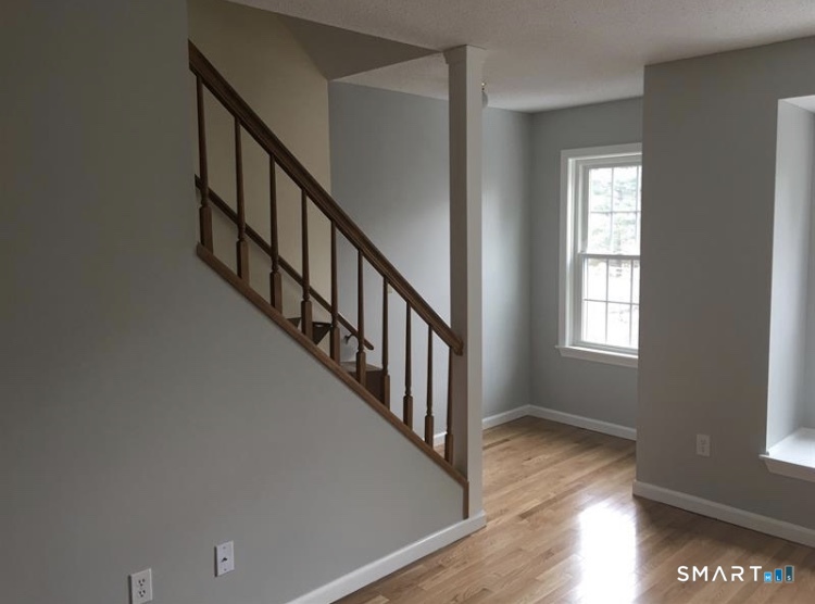 380 Hitchcock Road, Unit 6 Waterbury, CT 06705 - Photo 6 of 32