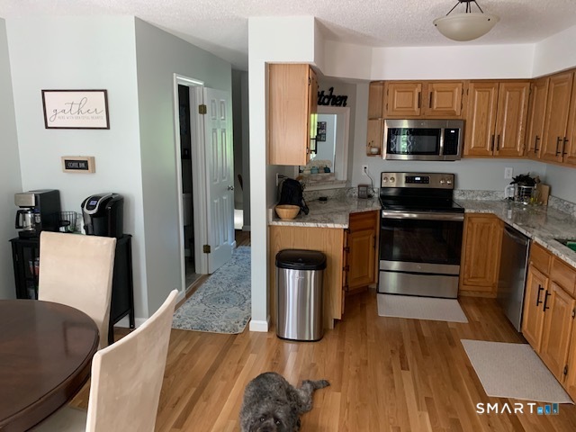 380 Hitchcock Road, Unit 6 Waterbury, CT 06705 - Photo 10 of 32