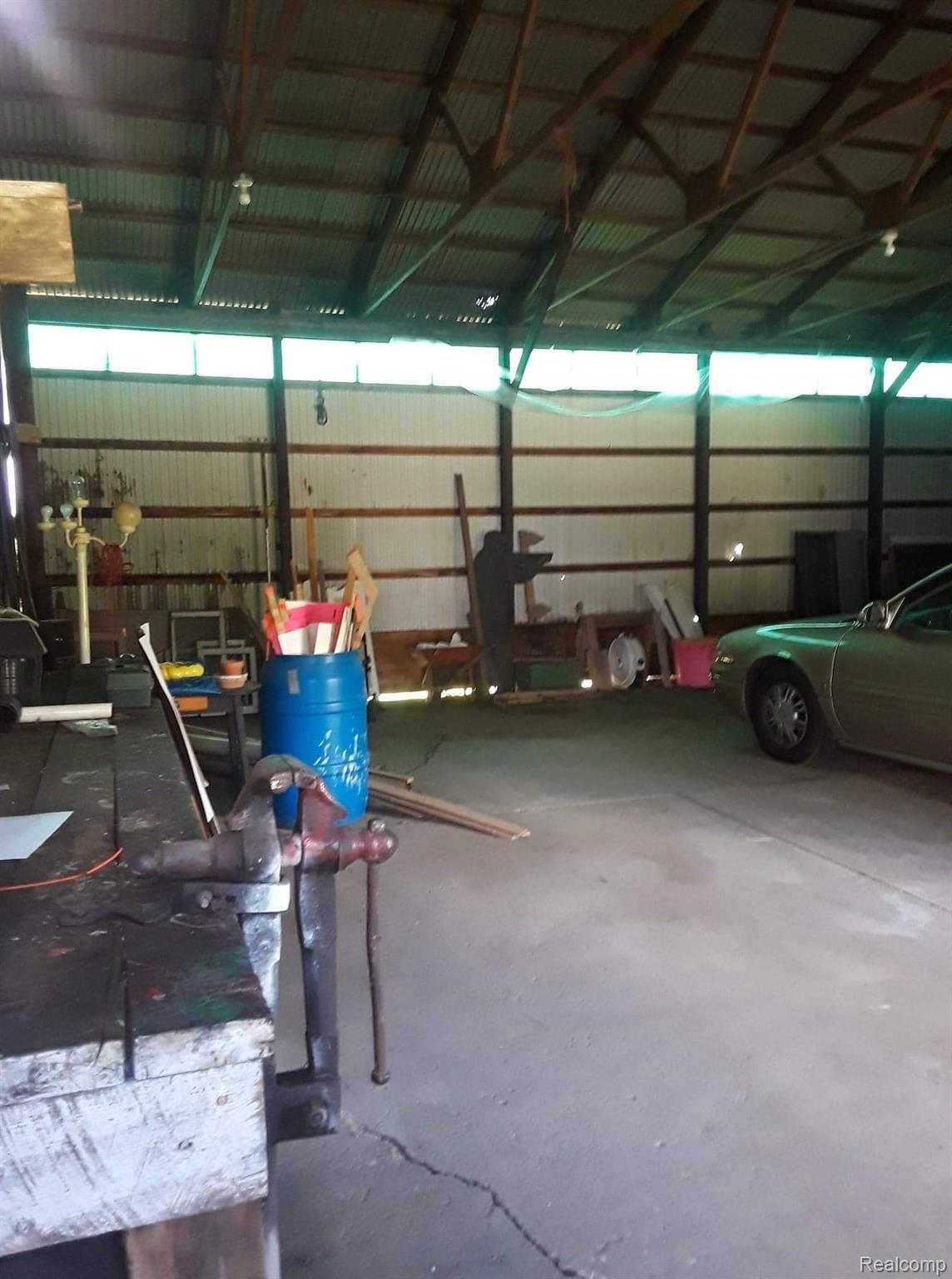 5200 East Frost Road Webberville, MI 48892 - Photo 19 of 21 received_909376806098410.jpeg