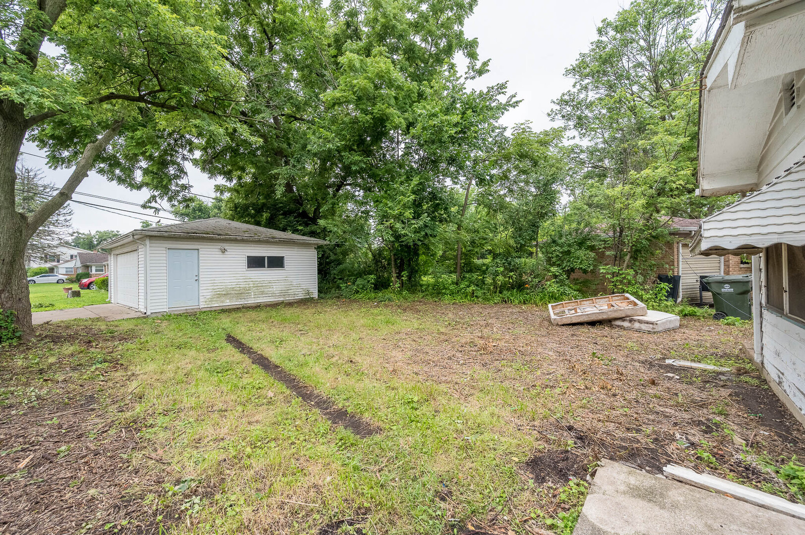 2141 Spruce Road Homewood, IL 60430 - Photo 11 of 13