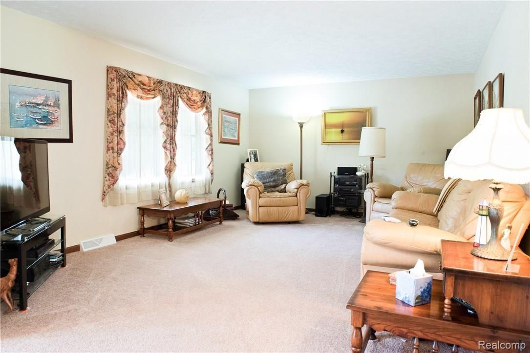 59645 Homeport Road South Lyon, MI 48178 - Photo 6 of 34 Homeport2 - 06.jpg