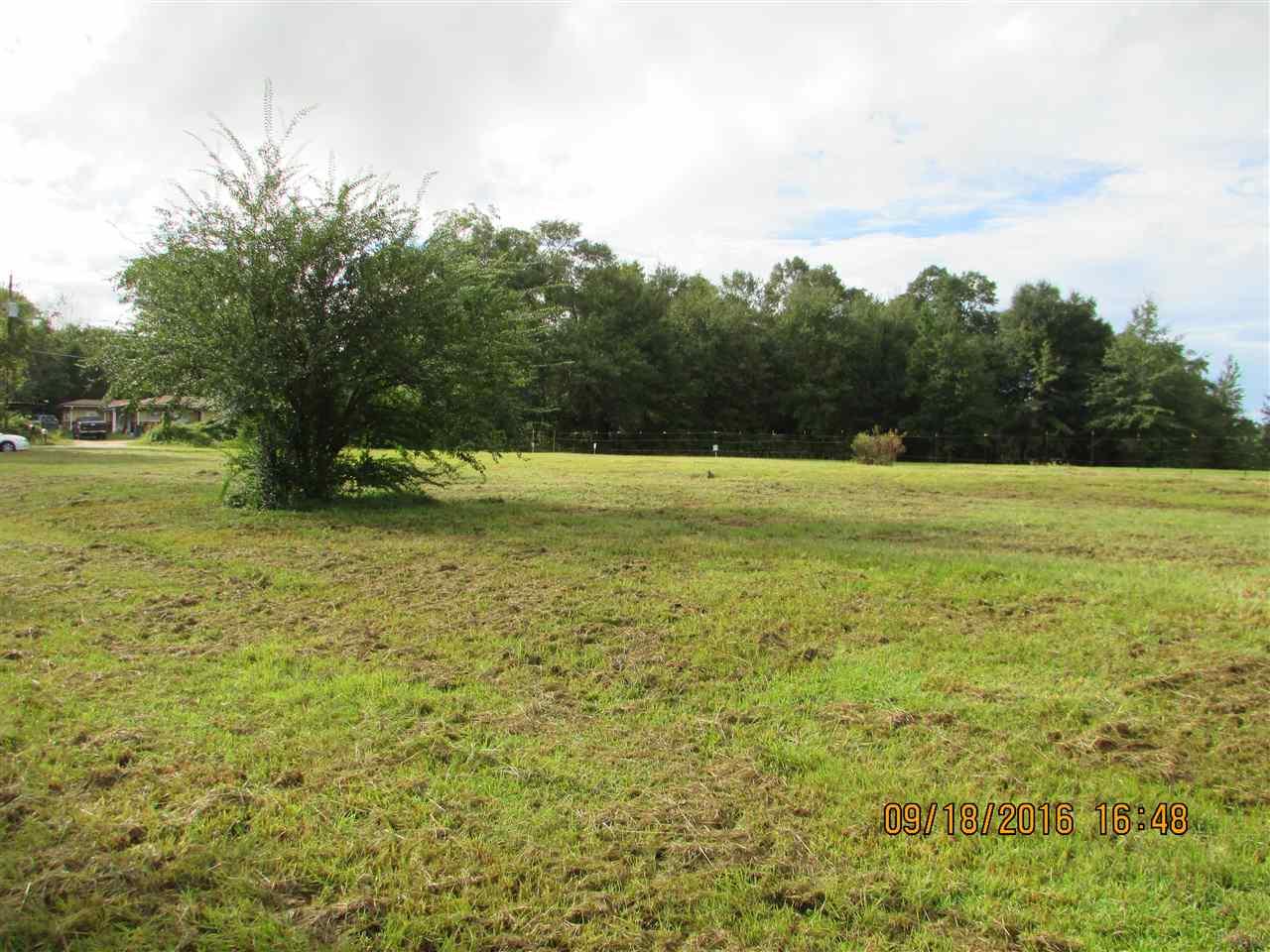 3120 East Chipper Road Cantonment, FL 32533 - Photo 11 of 25 Gallery Image 11