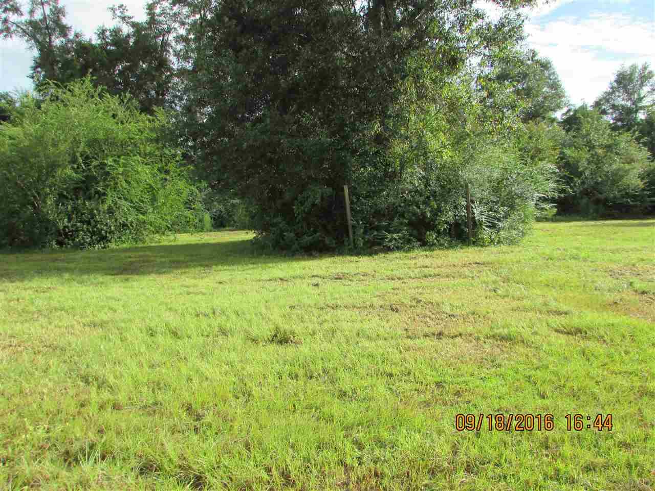3120 East Chipper Road Cantonment, FL 32533 - Photo 8 of 25 Gallery Image 8
