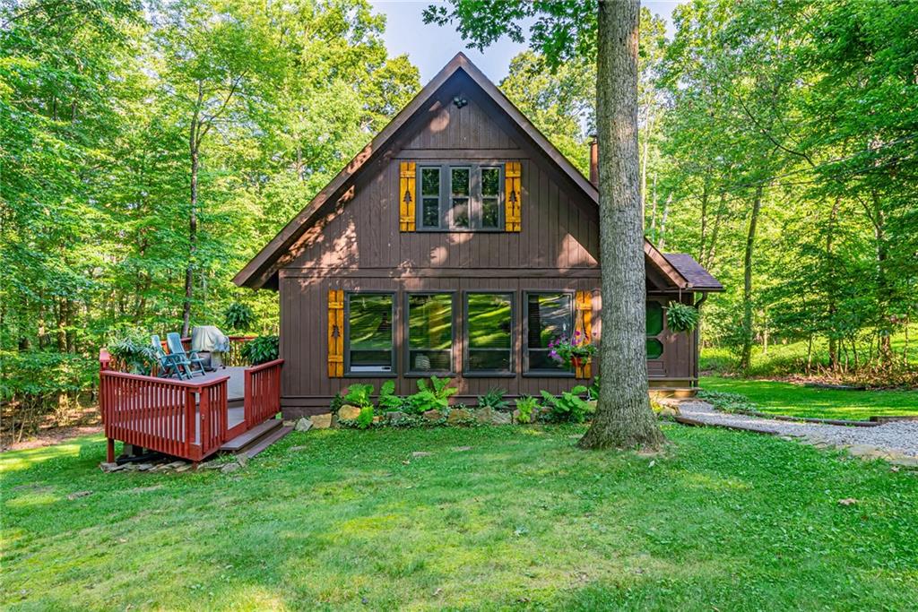 43 Spruce Peak Road Acme, PA 15610 - Photo 1 of 25 Gallery Image 1