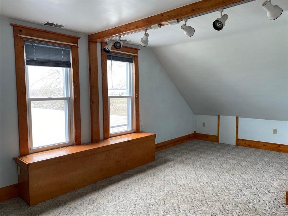 1826 Delta Road Bay City, MI 48706 - Photo 20 of 44
